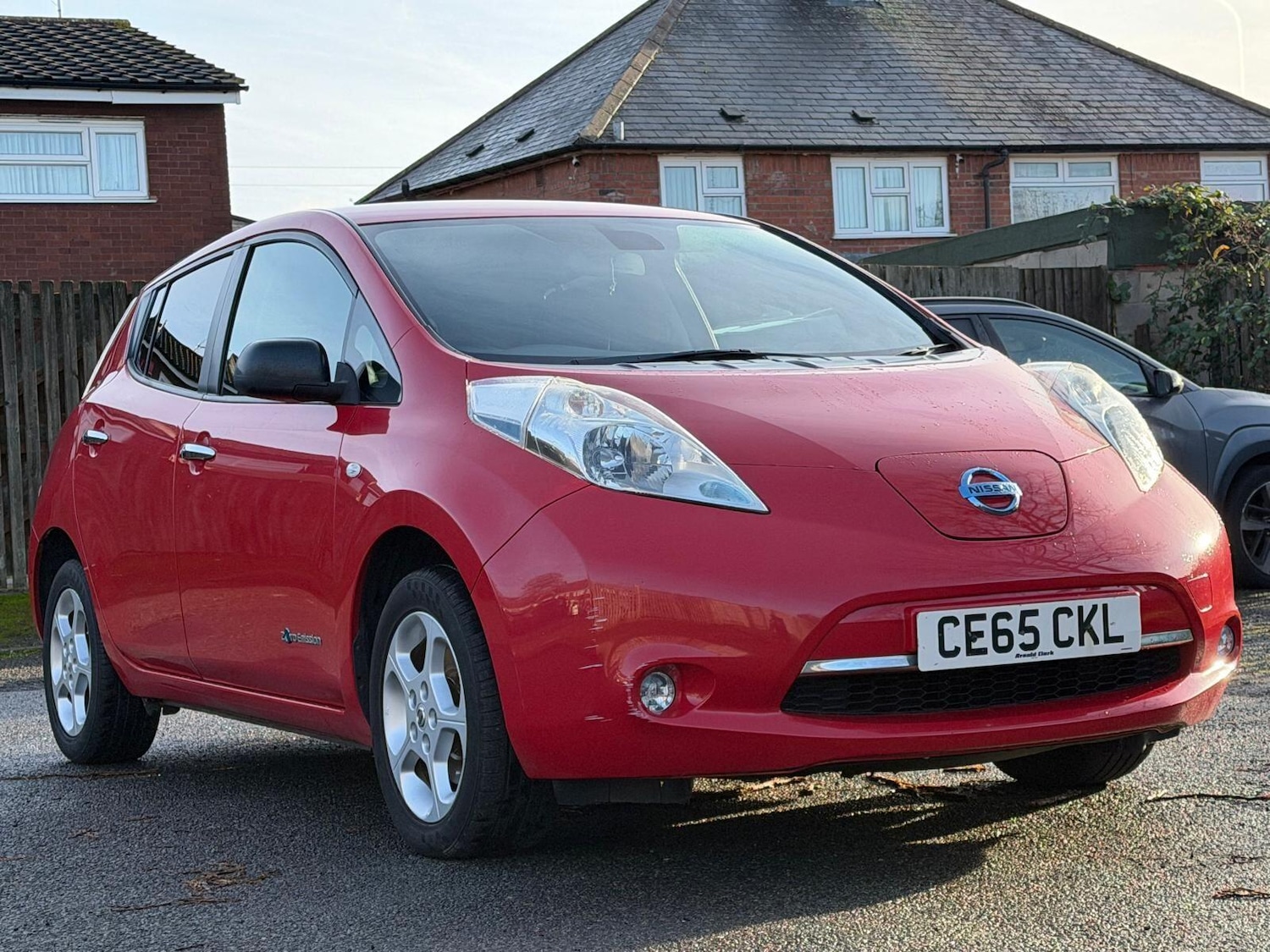 Used Nissan Leaf 2015 for sale - 76964645: Photo 1
