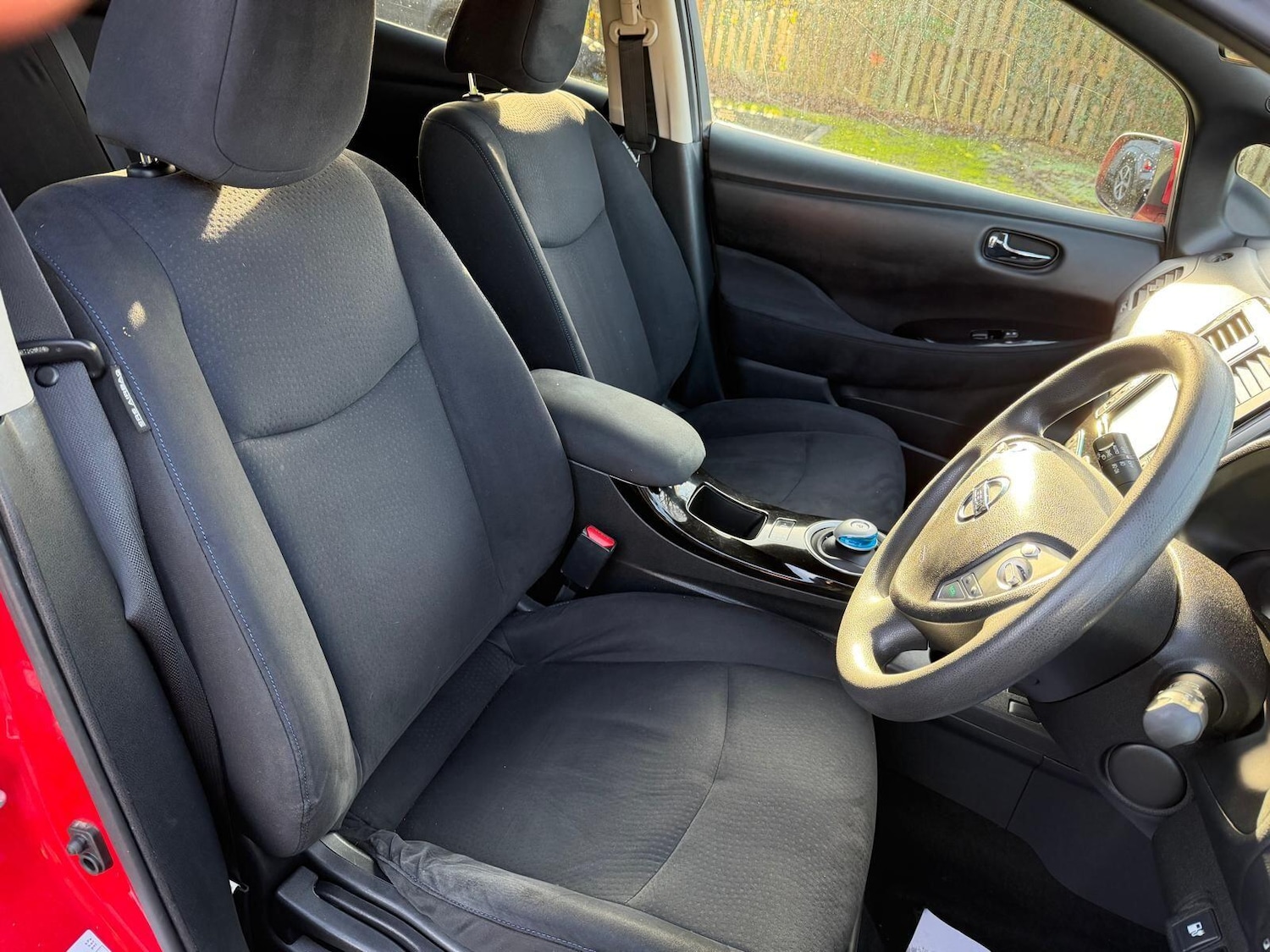 Used Nissan Leaf 2015 for sale - 76964645: Photo 17