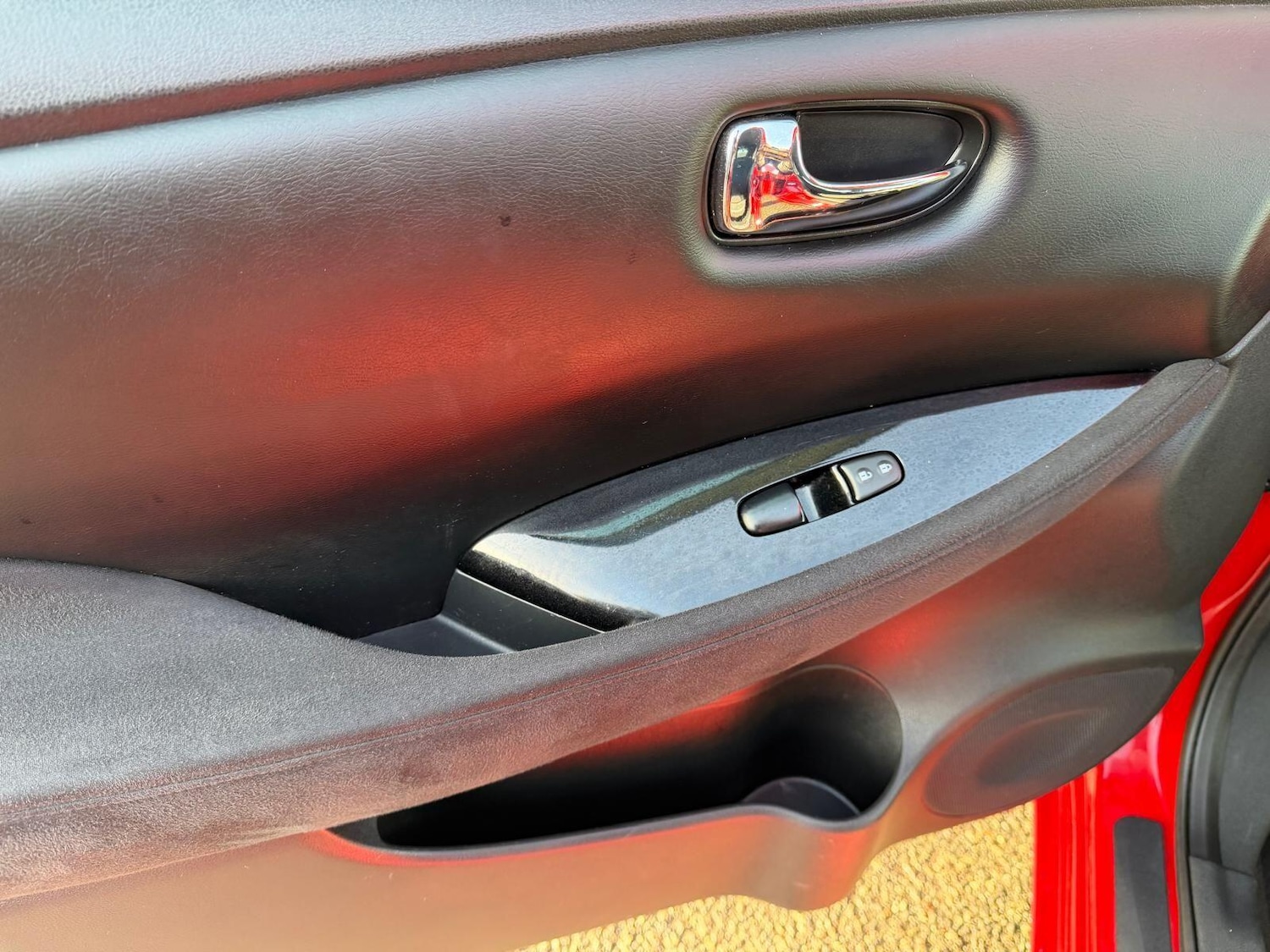 Used Nissan Leaf 2015 for sale - 76964645: Photo 24