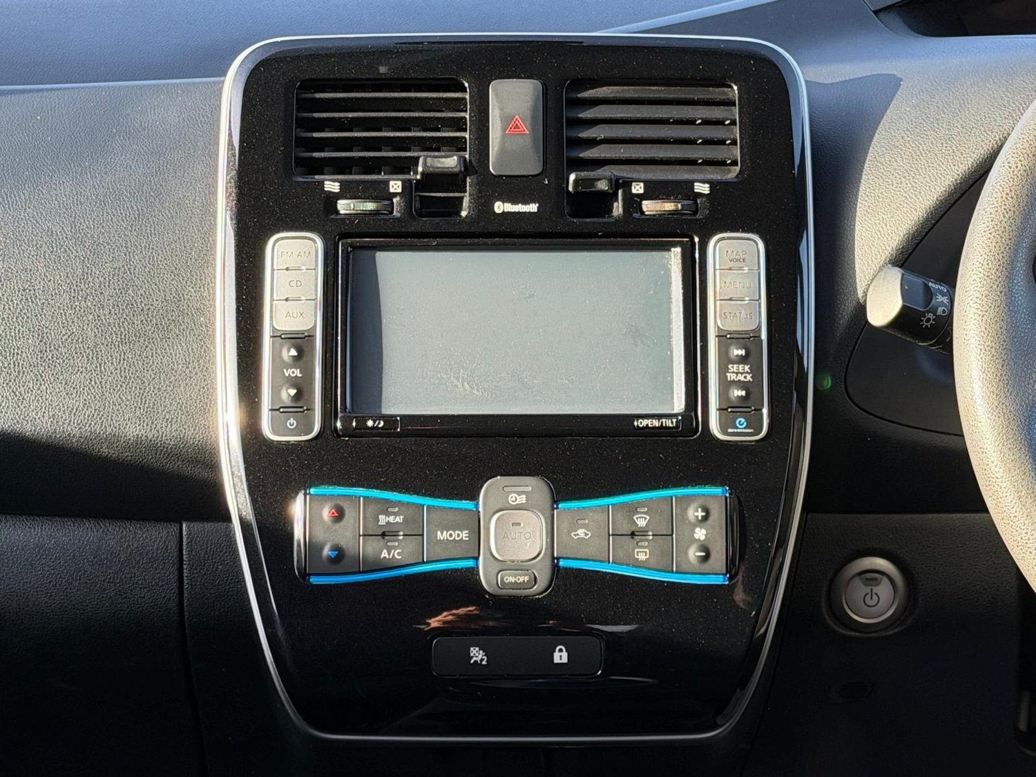 Used Nissan Leaf 2015 for sale - 76964645: Photo 31