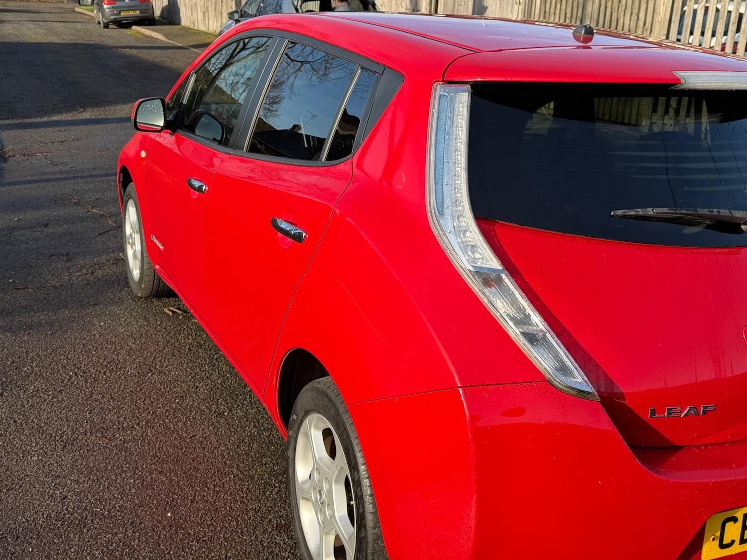 Used Nissan Leaf 2015 for sale - 76964645: Photo 5