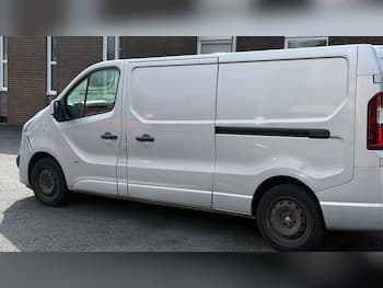 Used Vauxhall Vivaro 2015 for sale - 79657608: Photo