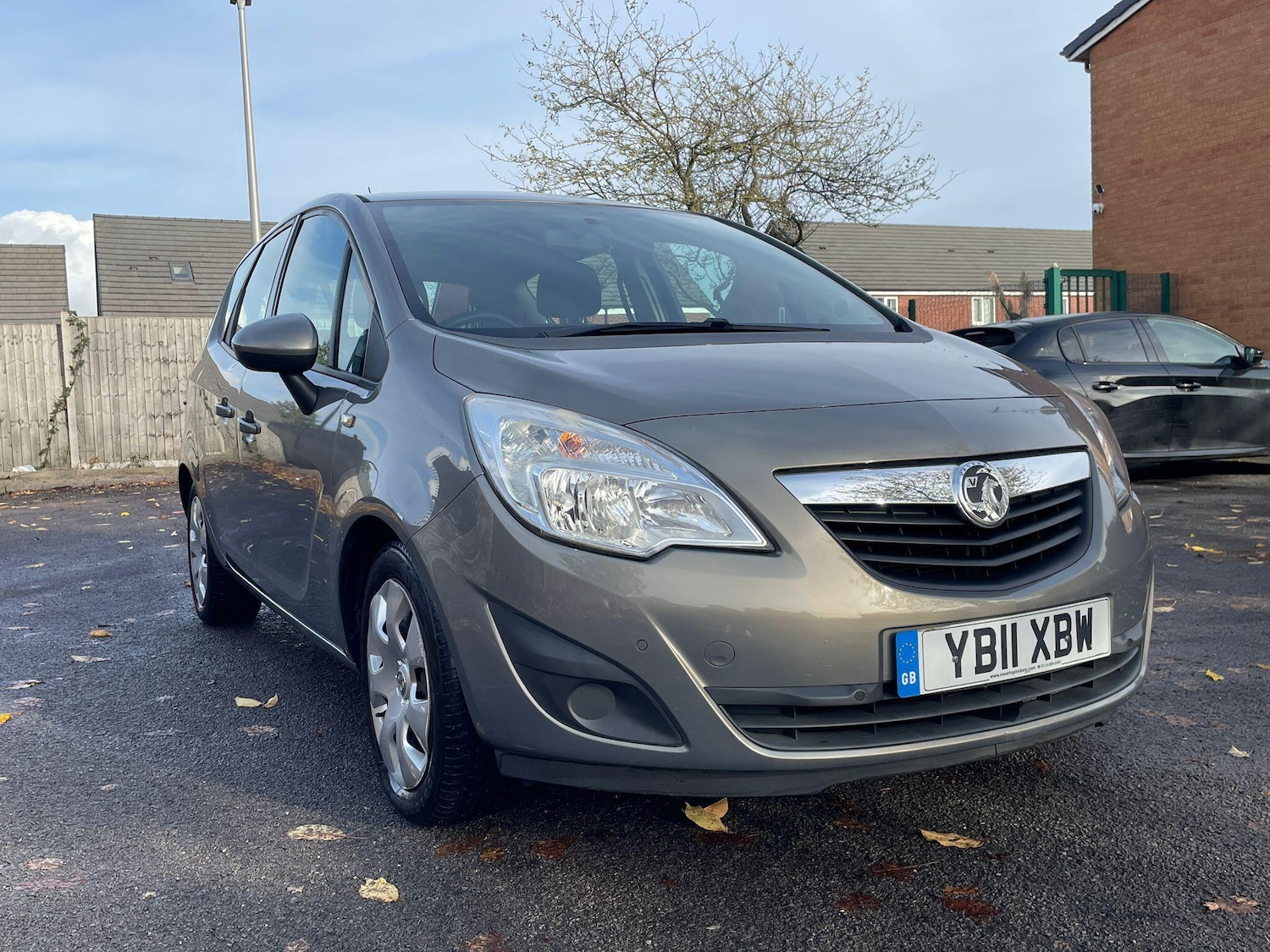 Used Vauxhall Meriva 2011 for sale - 76991816: Photo 2