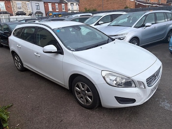 Used Volvo V60 2012 for sale - 78276410: Photo