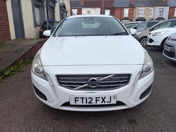 Used Volvo V60 2012 for sale - 78276410: Photo