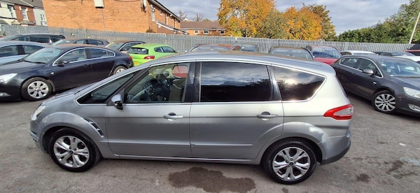 Used Ford S-Max 2014 for sale - 76247801: Photo 11