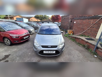 Used Ford S-Max 2014 for sale - 76247801: Photo 3