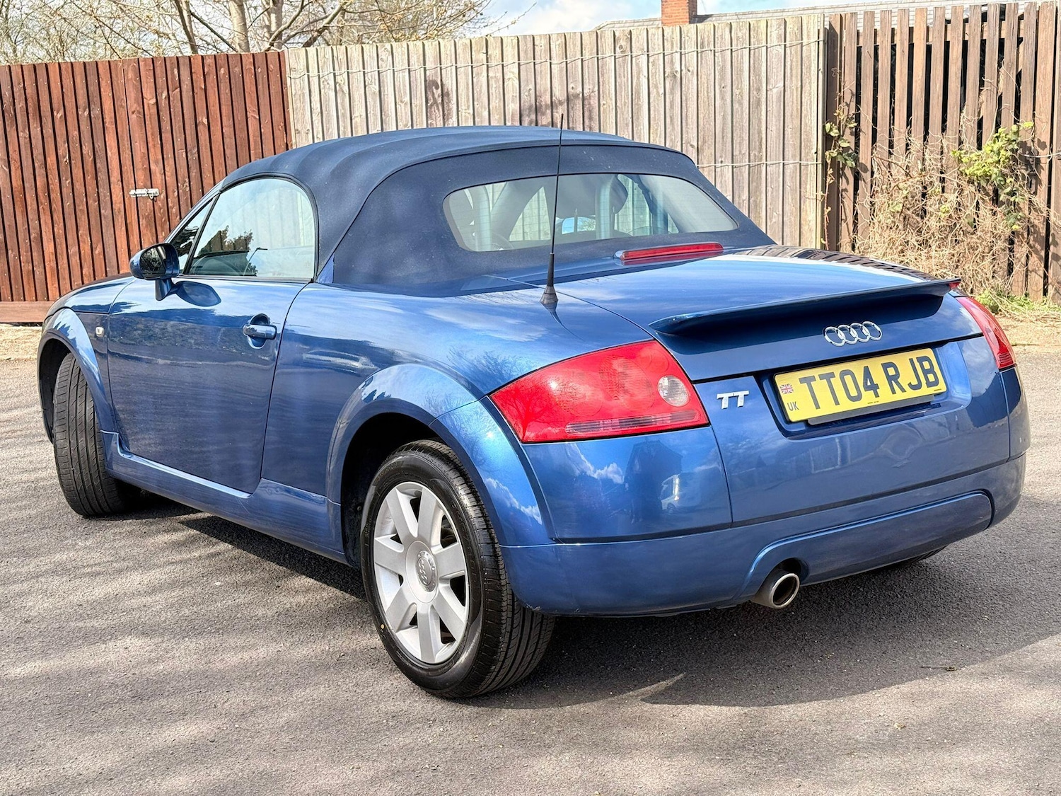 Used Audi TT 2004 for sale - 78141381: Photo 12
