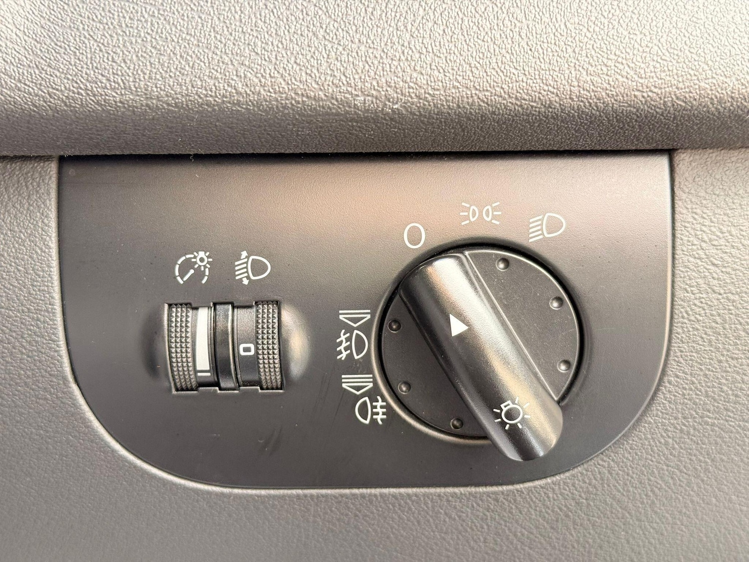 Used Audi TT 2004 for sale - 78141381: Photo 20