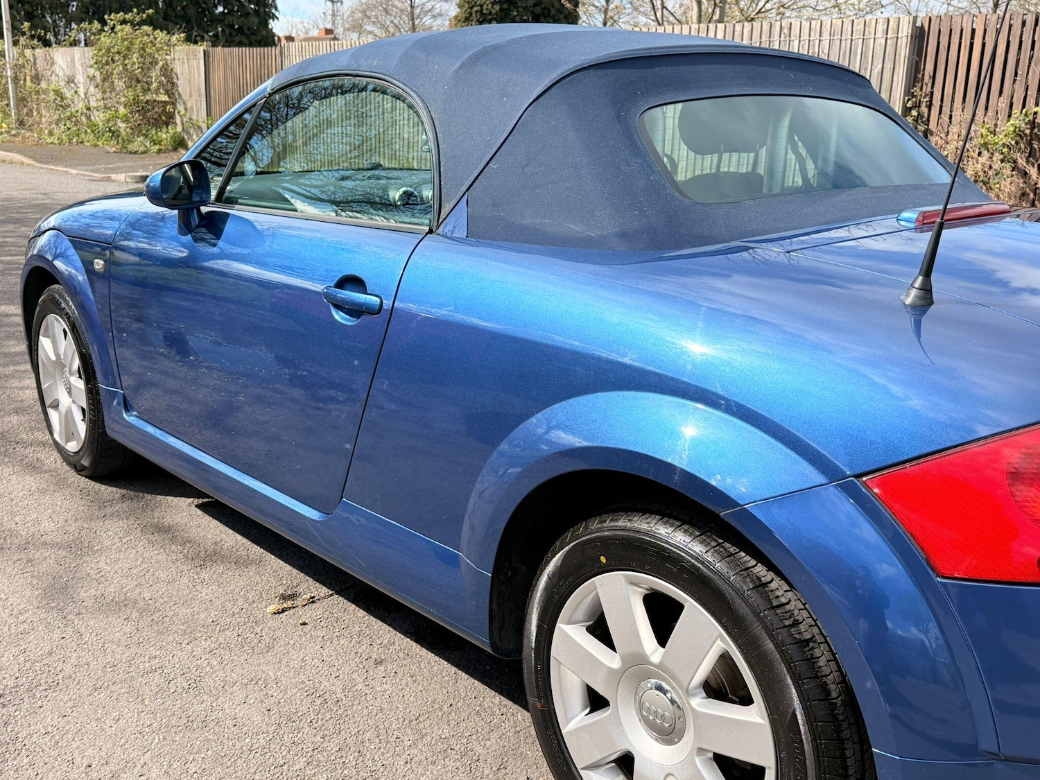 Used Audi TT 2004 for sale - 78141381: Photo 8