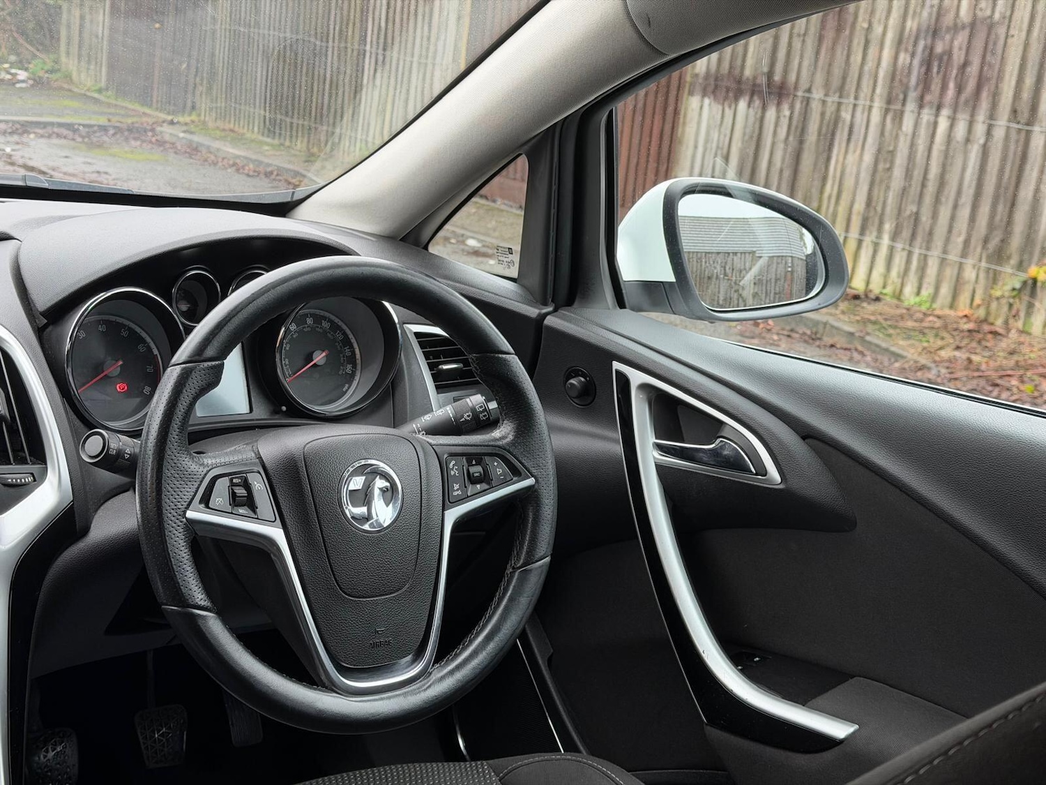 Used Vauxhall Astra 2012 for sale - 76839401: Photo 10