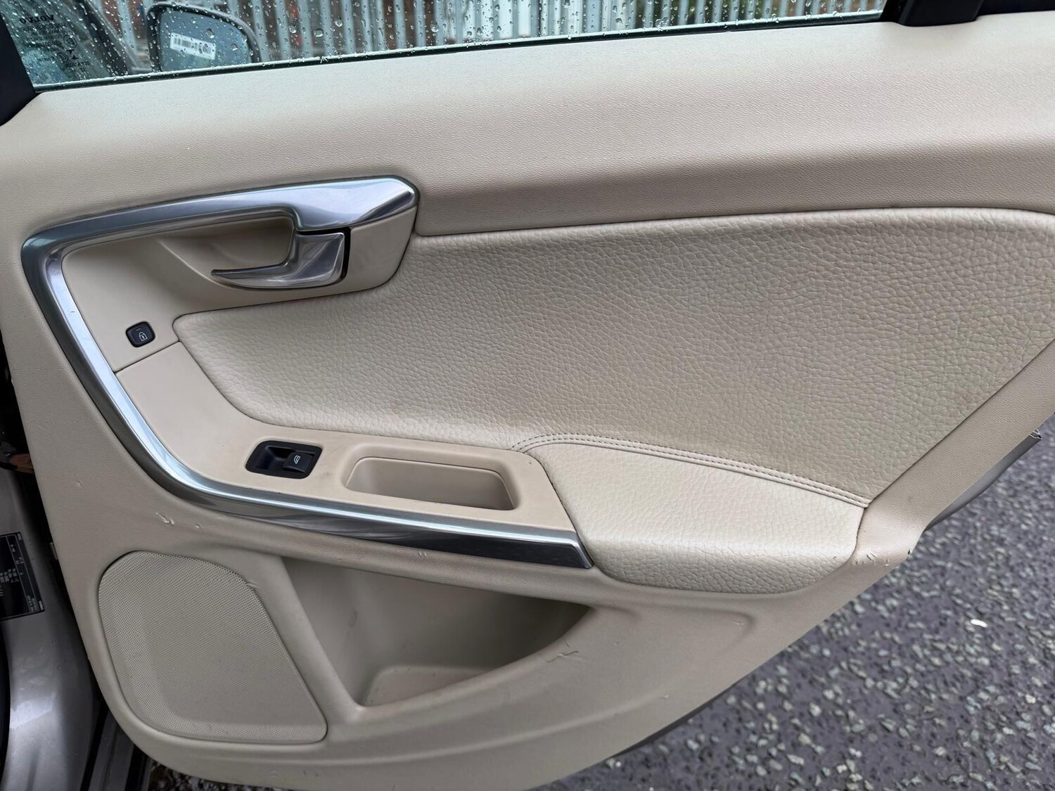 Used Volvo S60 for sale - 77575391: Photo 25