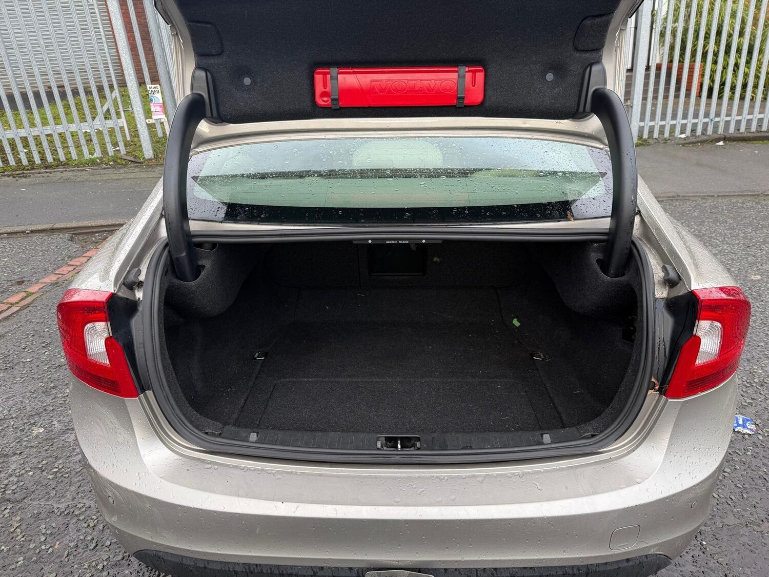 Used Volvo S60 for sale - 77575391: Photo 29