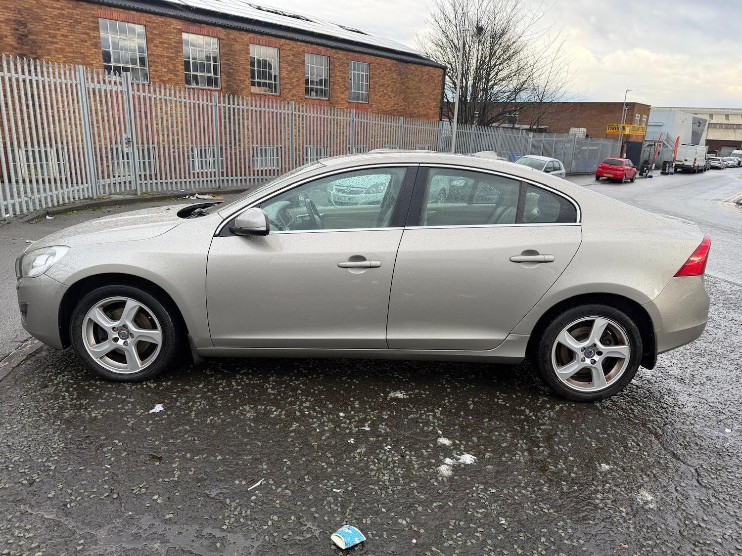 Used Volvo S60 for sale - 77575391: Photo 4
