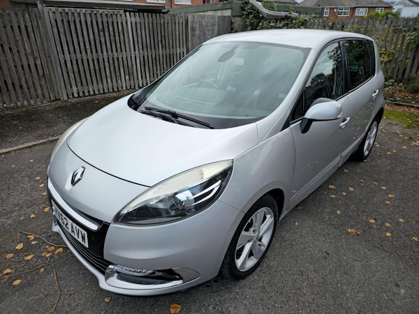 Used Renault Scenic 2012 for sale - 76214157: Photo 1