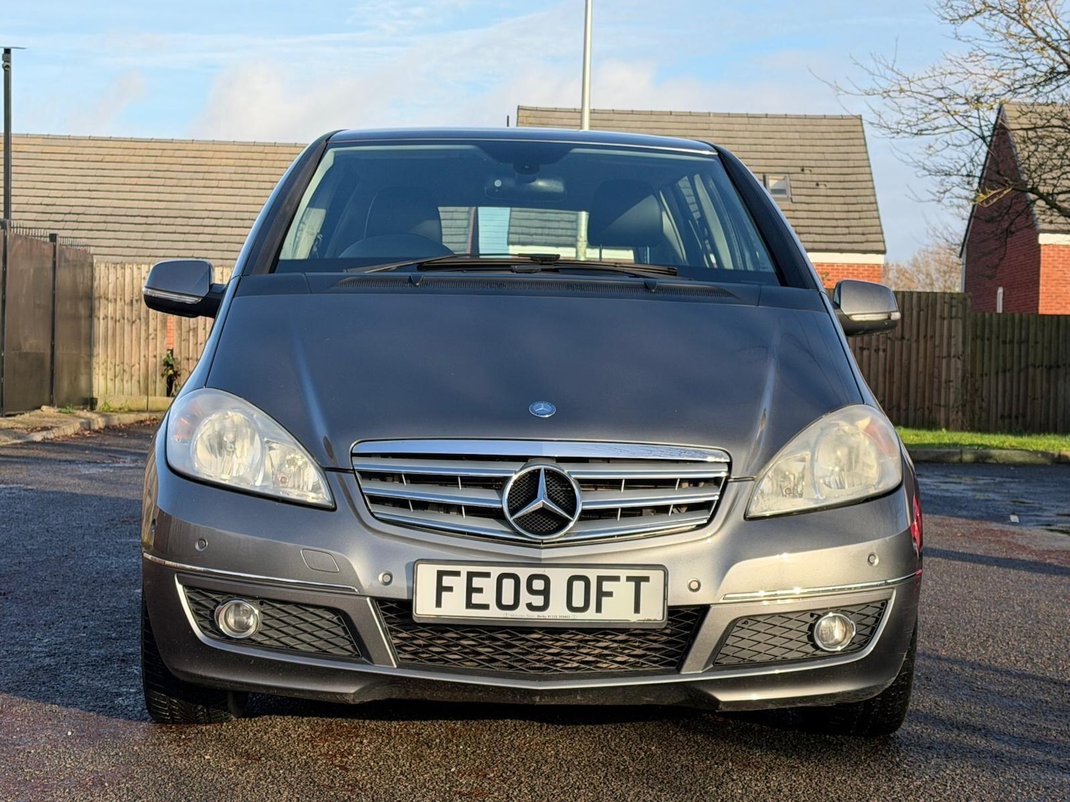 Used Mercedes-Benz A-Class 2009 for sale - 77358683: Photo 2