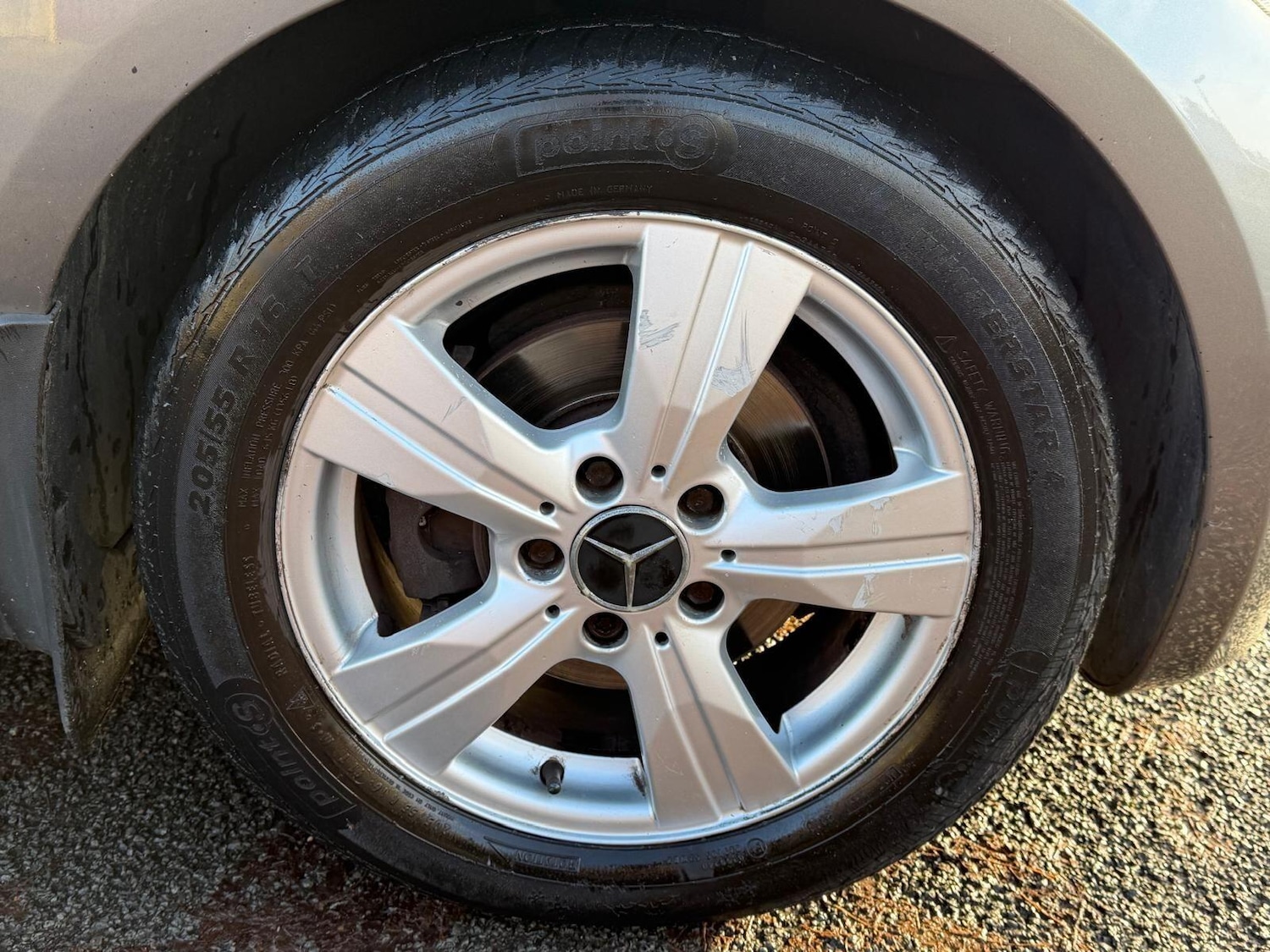 Used Mercedes-Benz A-Class 2009 for sale - 77358683: Photo 28