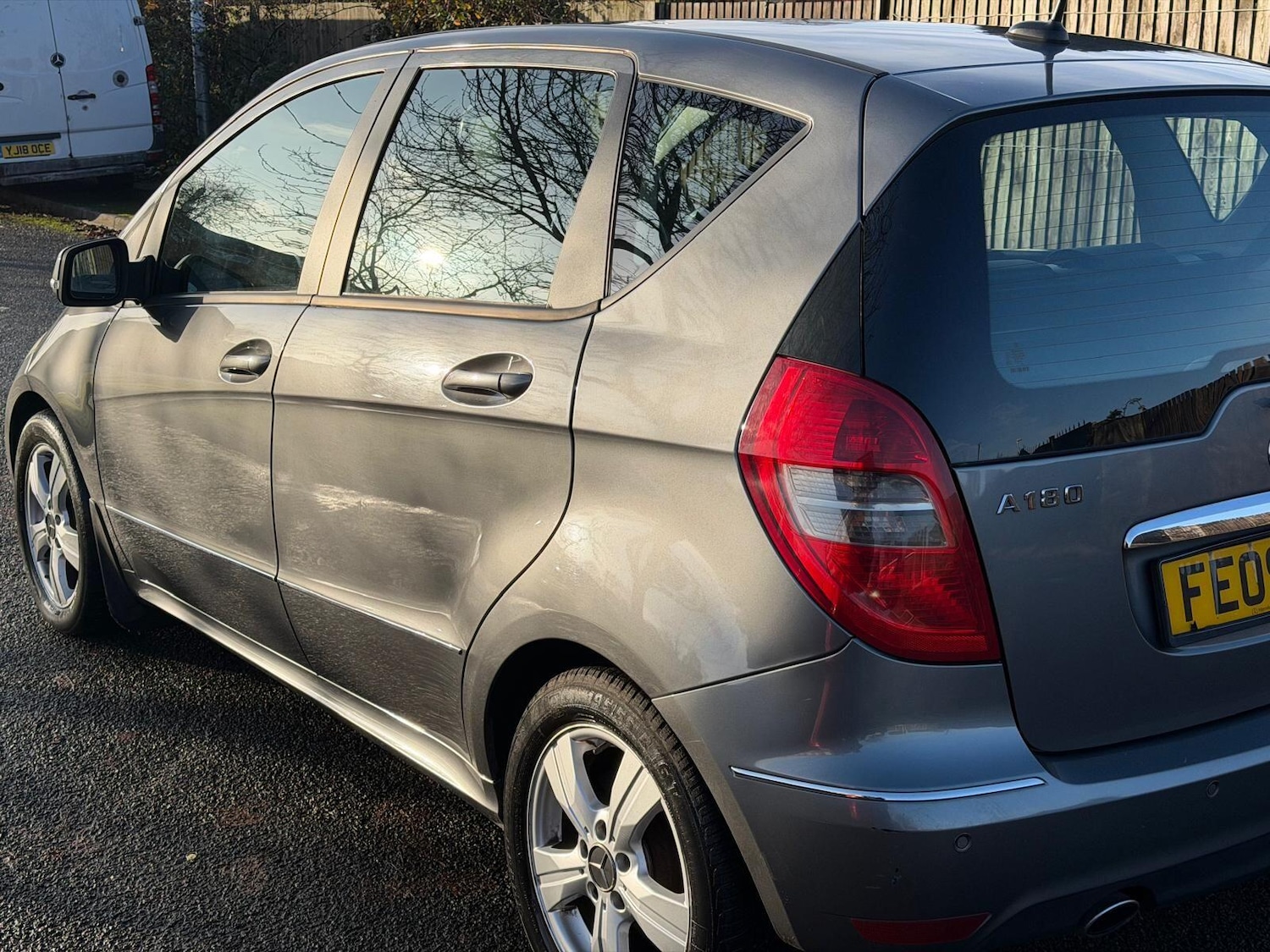 Used Mercedes-Benz A-Class 2009 for sale - 77358683: Photo 4