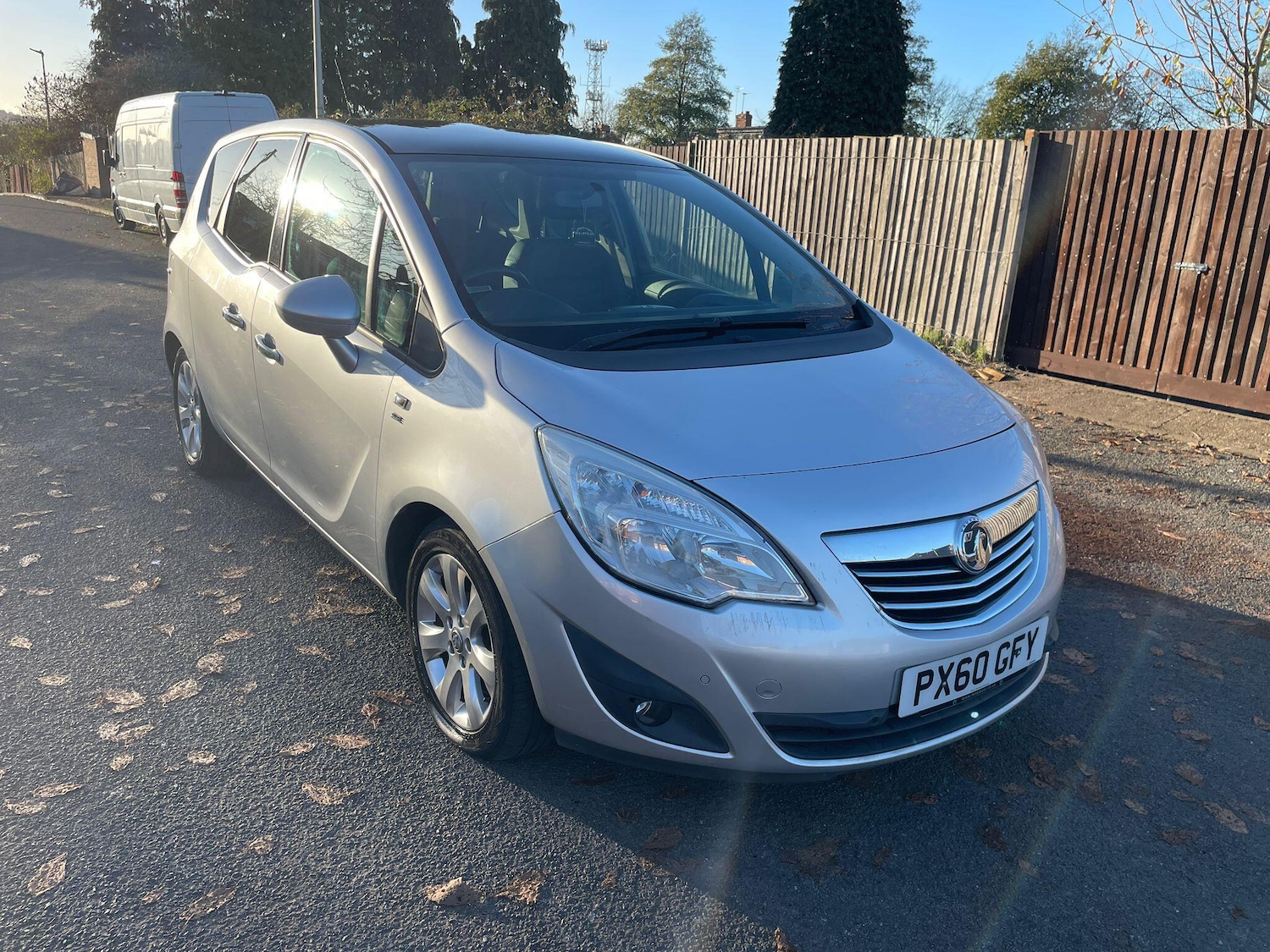 Used Vauxhall Meriva 2010 for sale - 76644951: Photo 1
