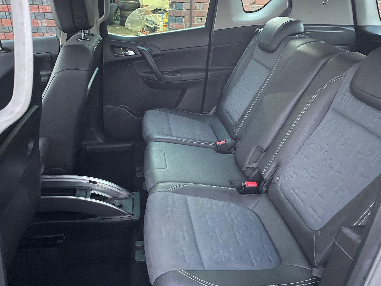 Used Vauxhall Meriva 2010 for sale - 76644951: Photo 23