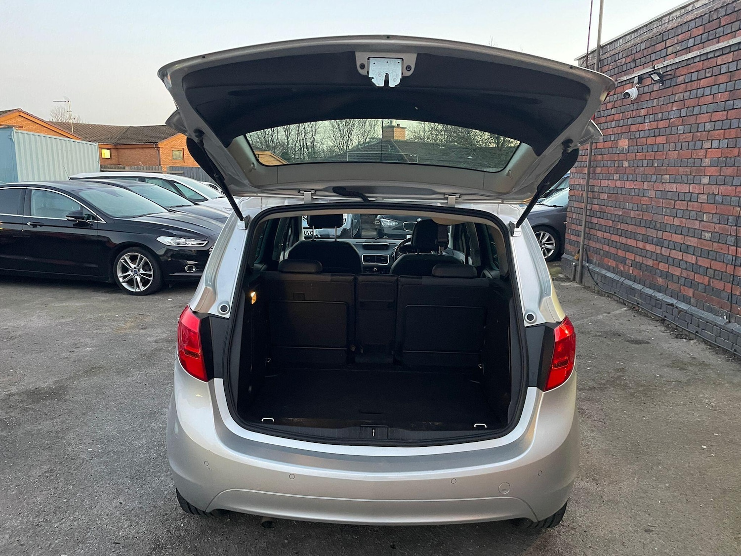 Used Vauxhall Meriva 2010 for sale - 76644951: Photo 33