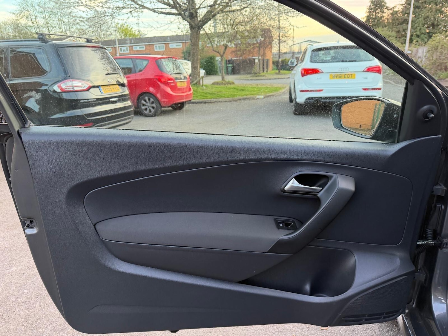 Used Volkswagen Polo 2010 for sale - 78170099: Photo 19