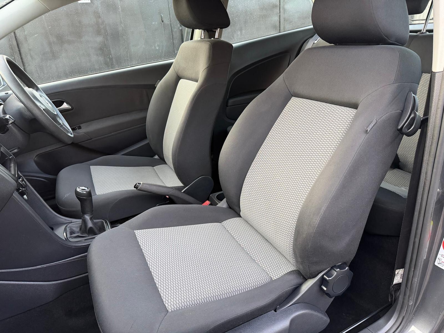 Used Volkswagen Polo 2010 for sale - 78170099: Photo 27