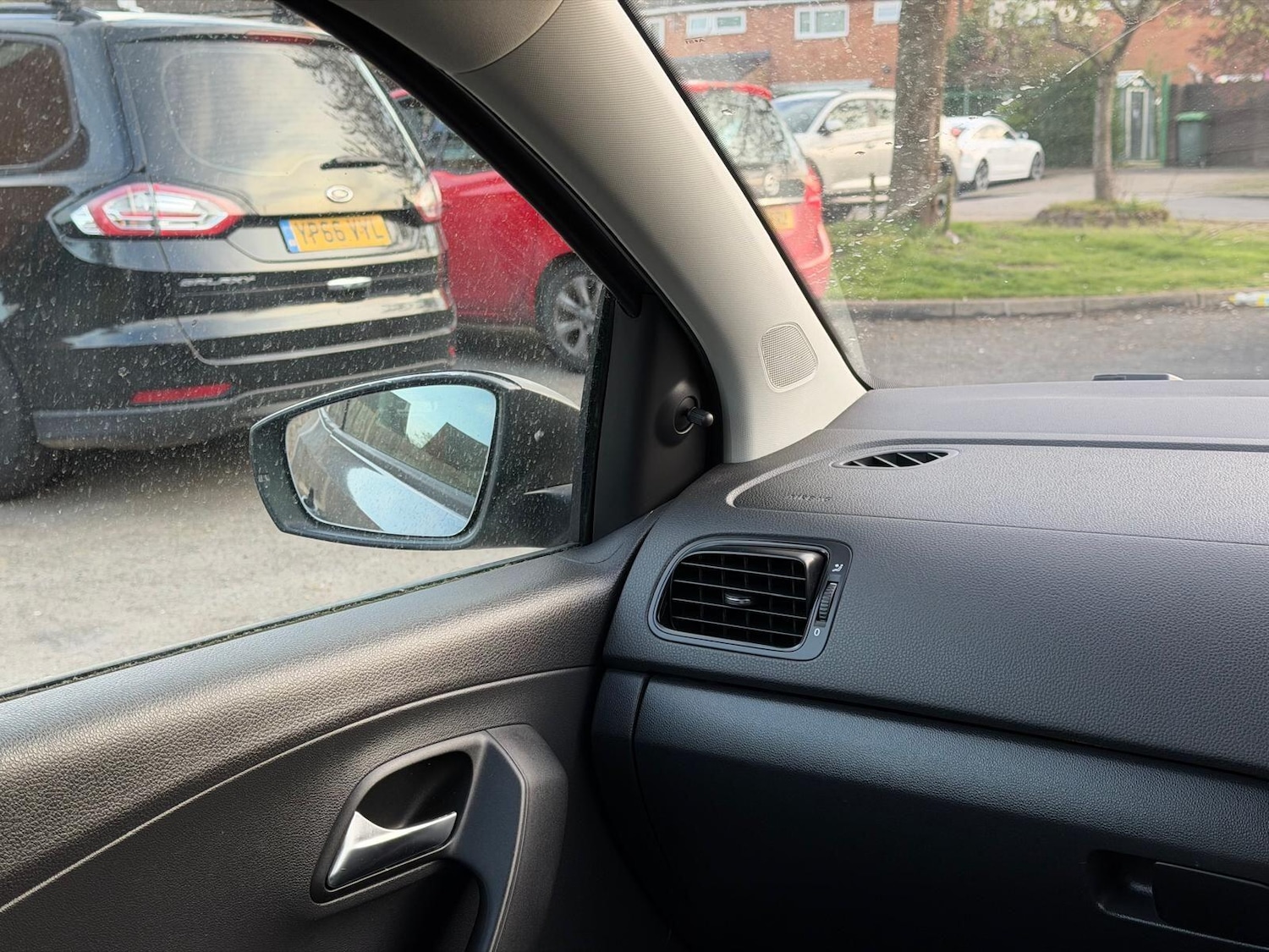 Used Volkswagen Polo 2010 for sale - 78170099: Photo 30