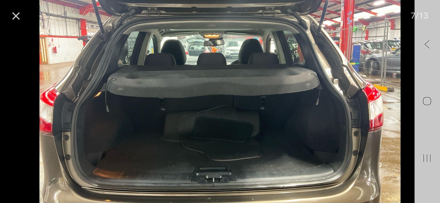 Used Nissan Qashqai for sale - 77575308: Photo 10