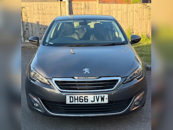 Used Peugeot 308 2017 for sale - 78362150: Photo