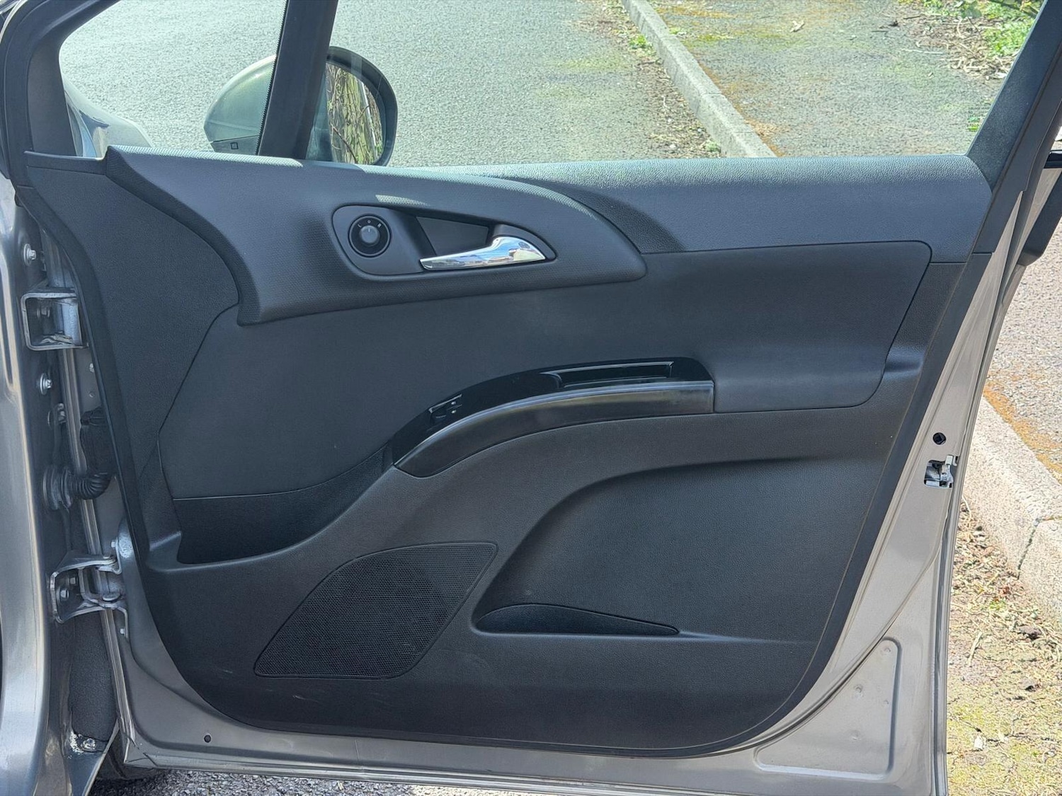 Used Vauxhall Meriva 2013 for sale - 78170821: Photo 21