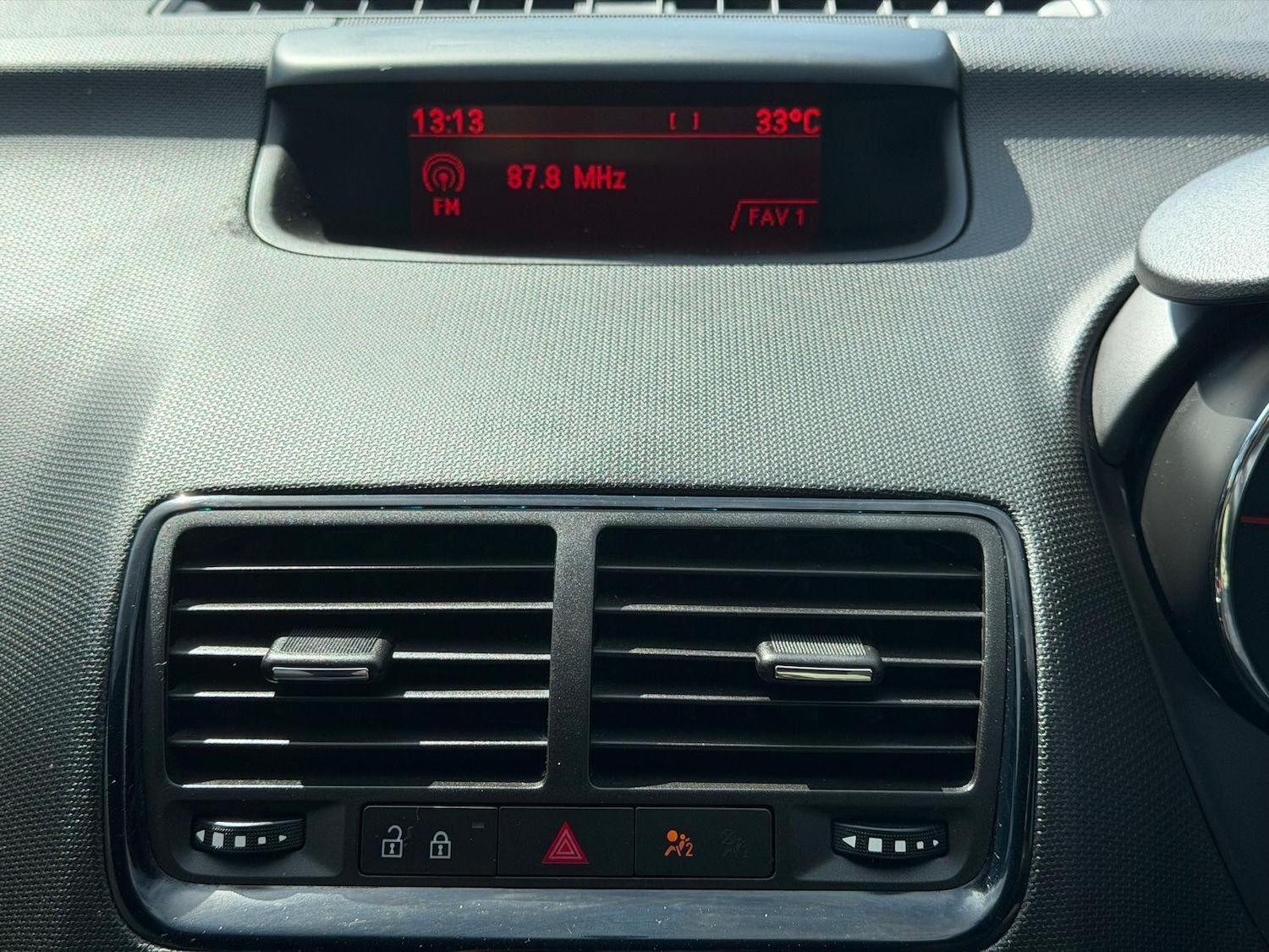 Used Vauxhall Meriva 2013 for sale - 78170821: Photo 25