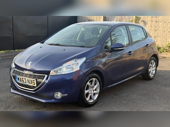 Used Peugeot 208 2013 for sale - 79303647: Photo