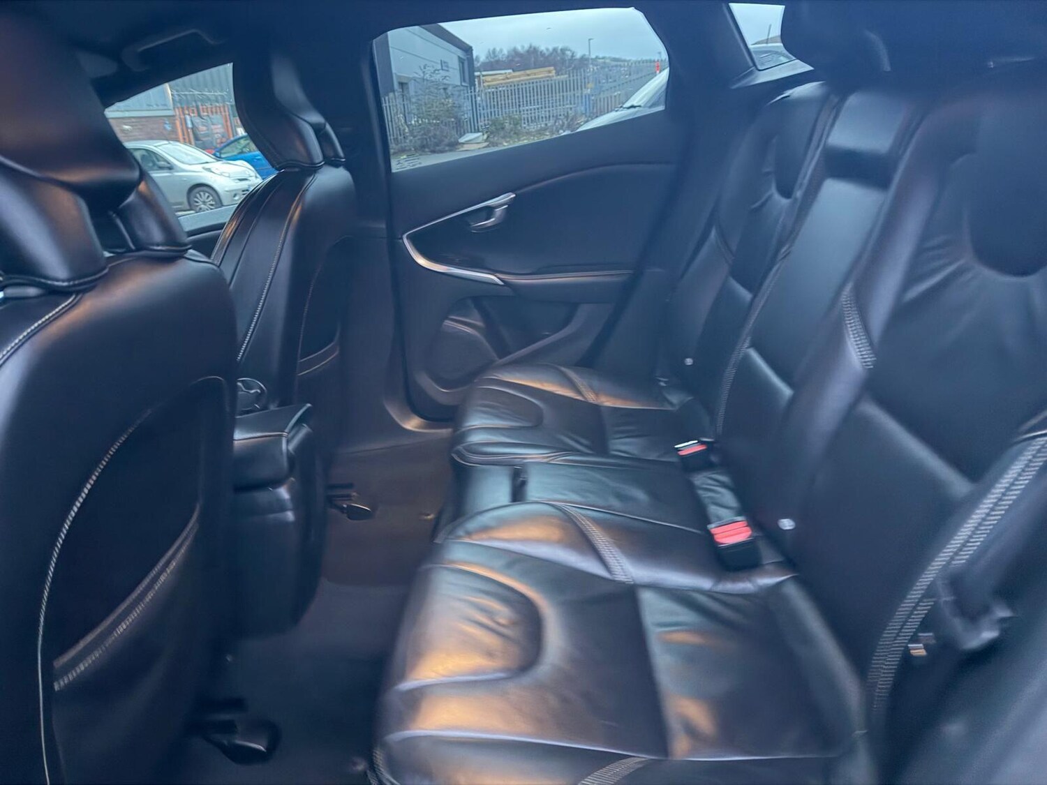 Used Volvo V40 2014 for sale - 77321054: Photo 17