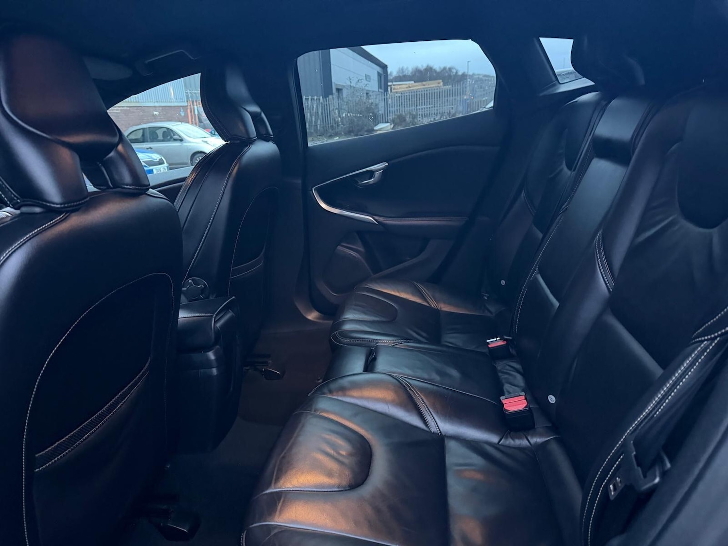 Used Volvo V40 2014 for sale - 77321054: Photo 18