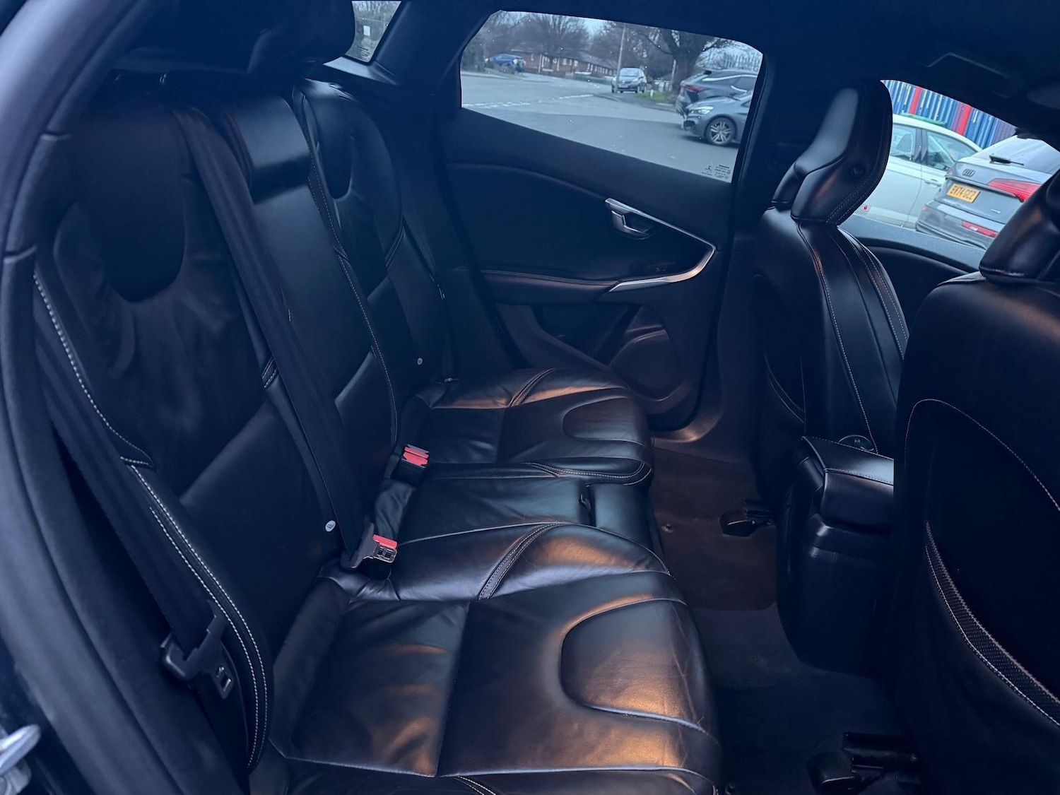 Used Volvo V40 2014 for sale - 77321054: Photo 21