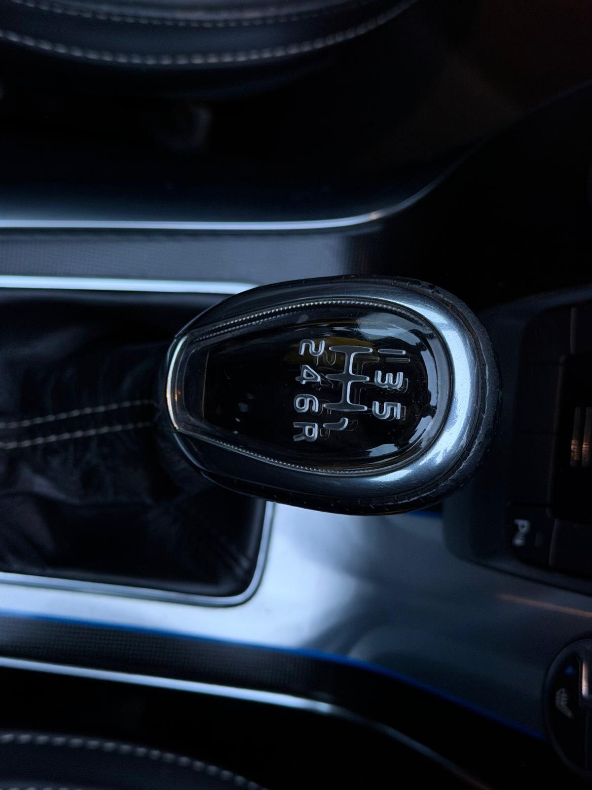 Used Volvo V40 2014 for sale - 77321054: Photo 25