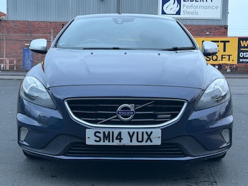 Used Volvo V40 2014 for sale - 77321054: Photo