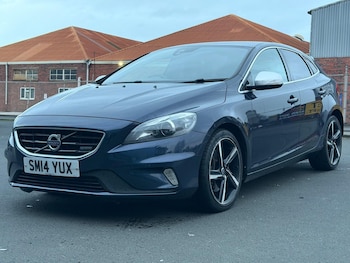 Used Volvo V40 2014 for sale - 77321054: Photo