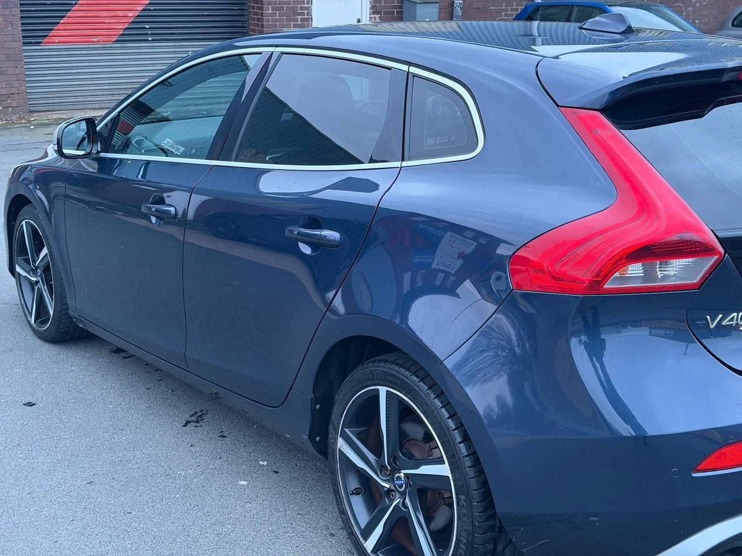 Used Volvo V40 2014 for sale - 77321054: Photo 5