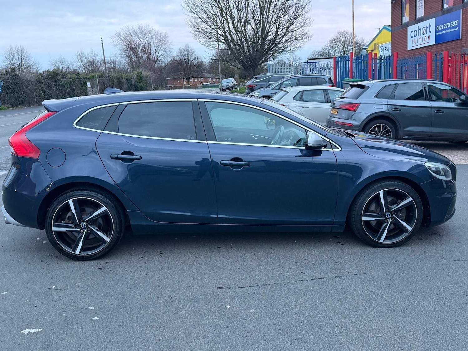 Used Volvo V40 2014 for sale - 77321054: Photo 9