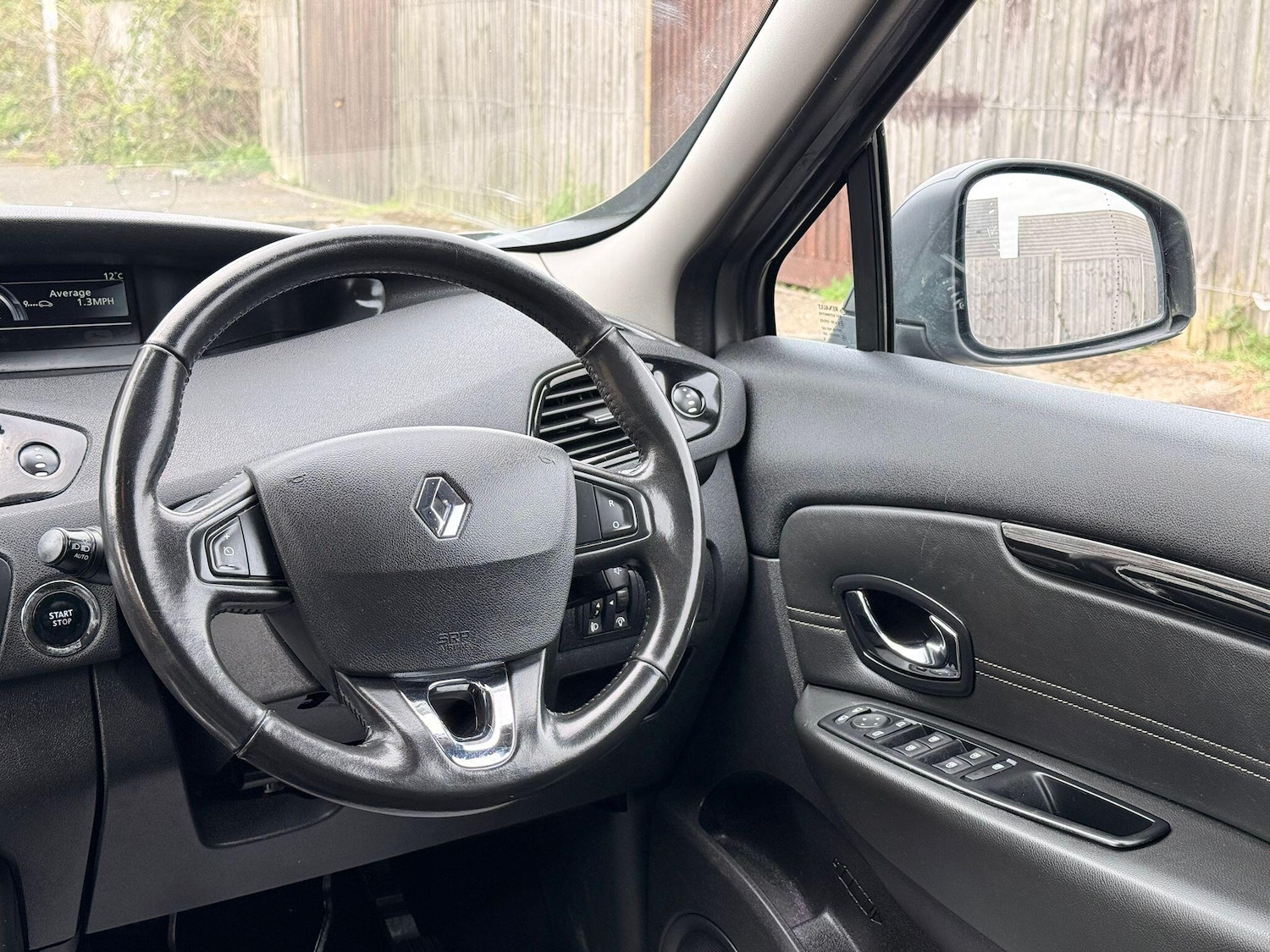 Used Renault Grand Scenic 2016 for sale - 78099988: Photo 25