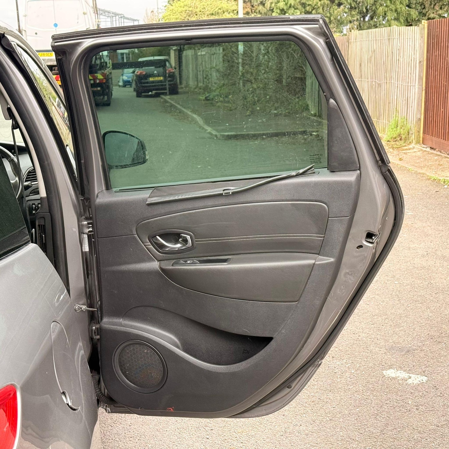 Used Renault Grand Scenic 2016 for sale - 78099988: Photo 30