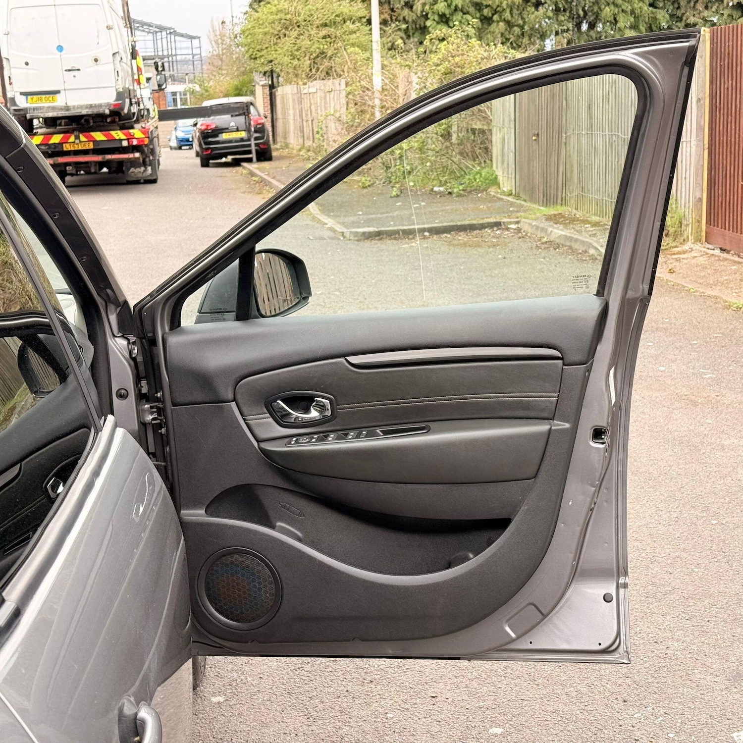 Used Renault Grand Scenic 2016 for sale - 78099988: Photo 31