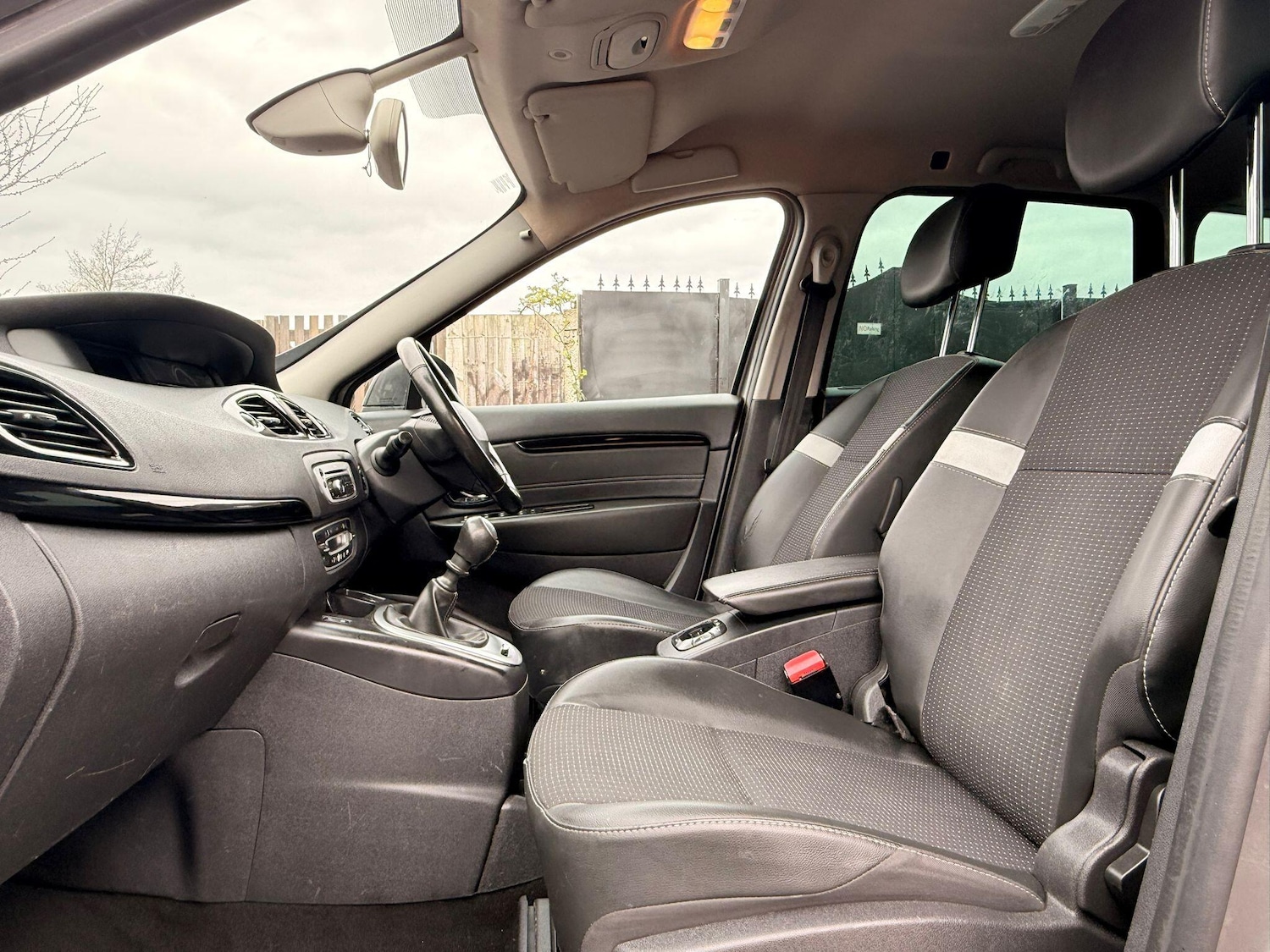 Used Renault Grand Scenic 2016 for sale - 78099988: Photo 39