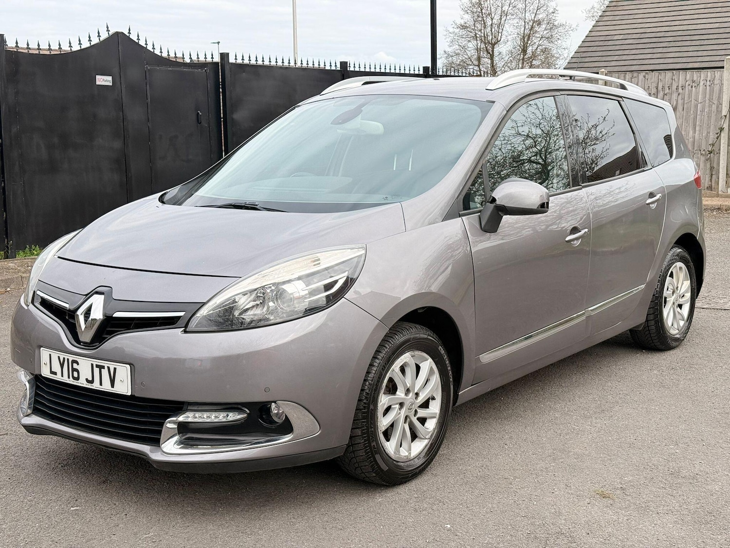 Used Renault Grand Scenic 2016 for sale - 78099988: Photo 7
