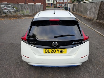 Used Nissan Leaf 2020 for sale - 76192902: Photo