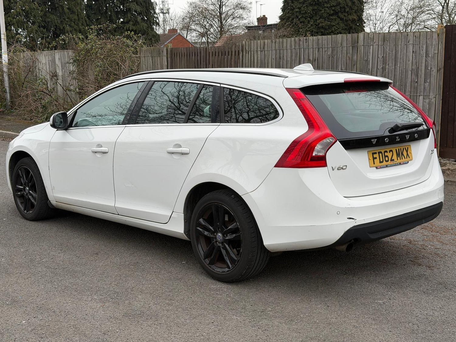 Used Volvo V60 2012 for sale - 77993966: Photo 5