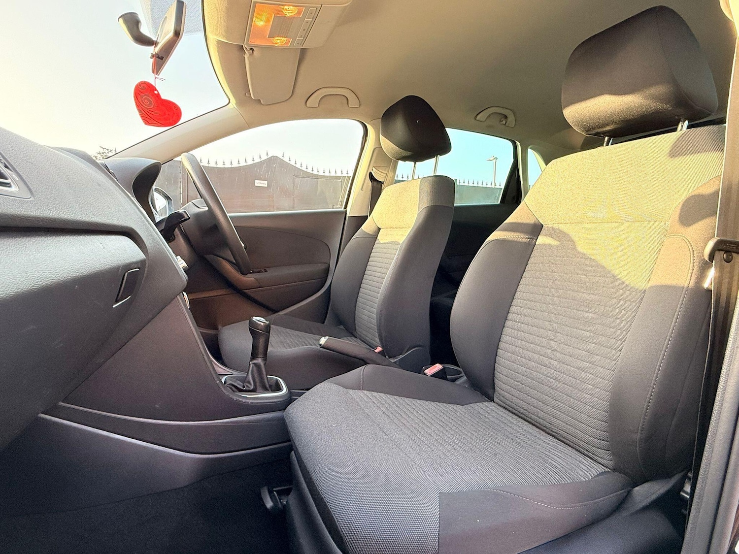 Used Volkswagen Polo 2012 for sale - 78204838: Photo 43