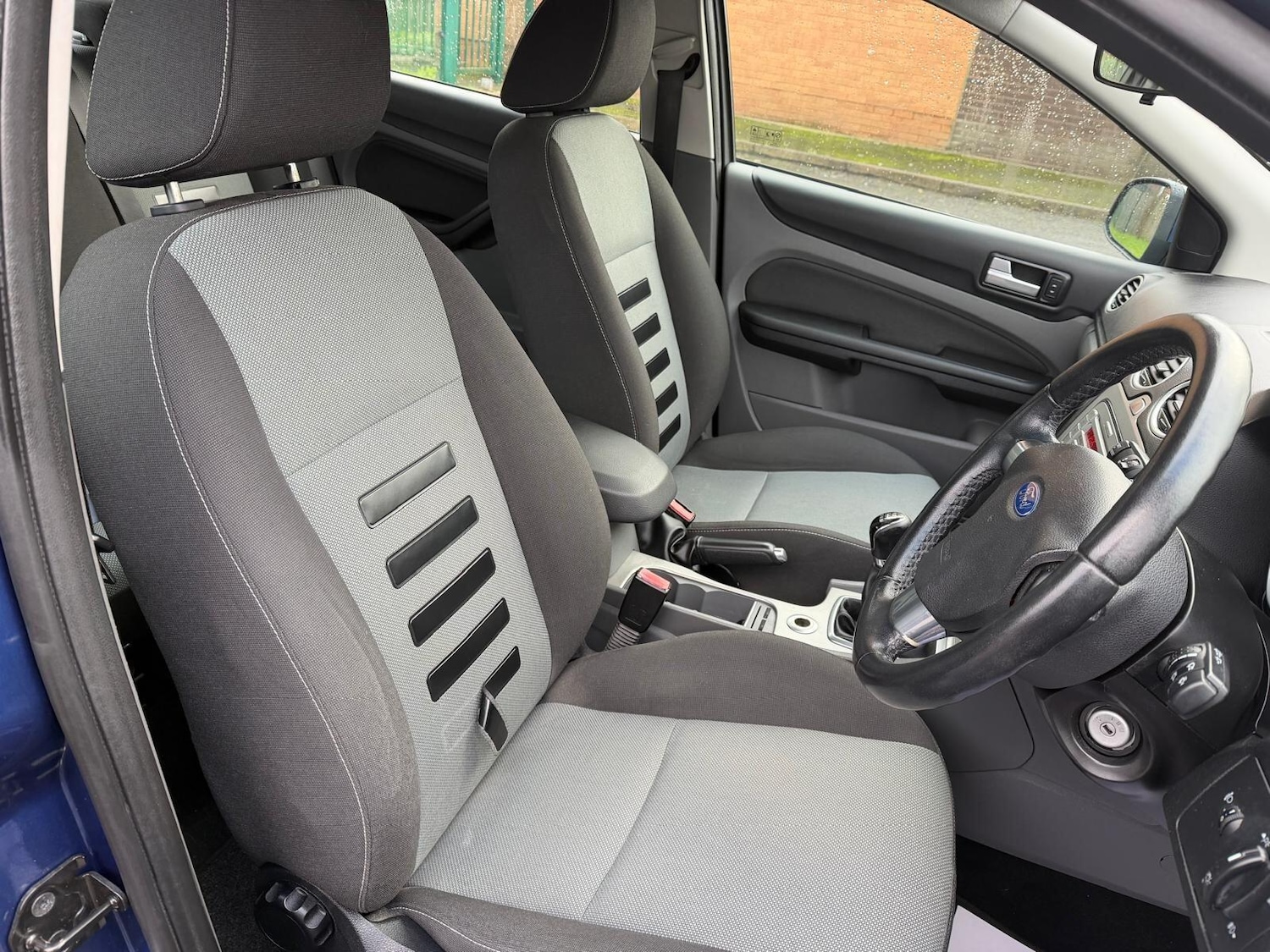 Used Ford Focus 2009 for sale - 77057304: Photo 16